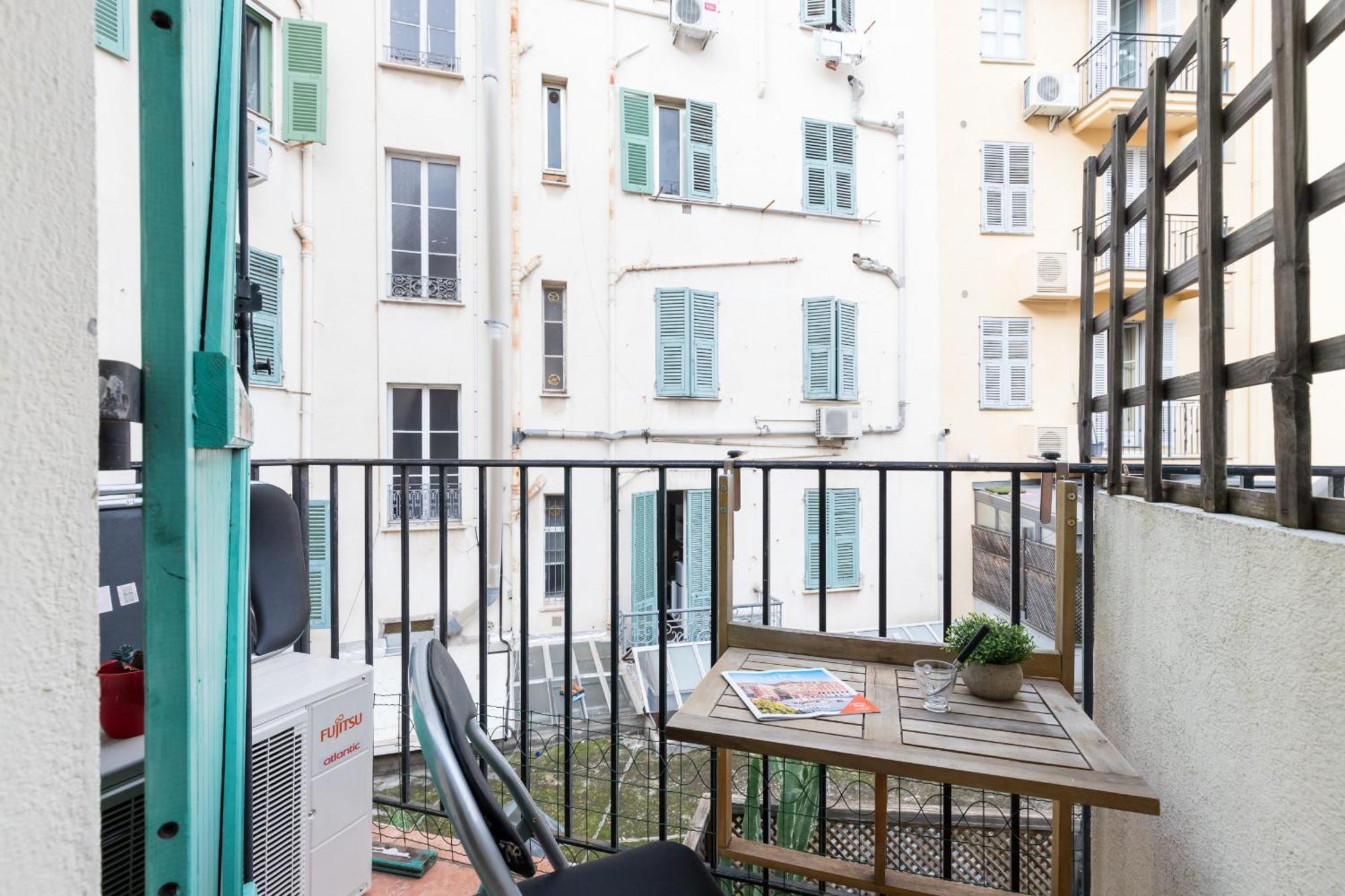 Magenta Square Central 1 Bdr With Ac Nice Exteriér fotografie