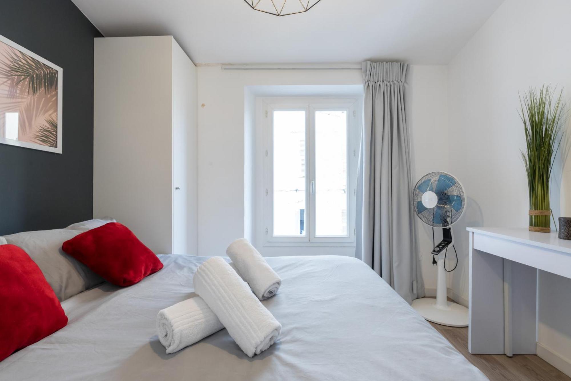 Magenta Square Central 1 Bdr With Ac Nice Exteriér fotografie